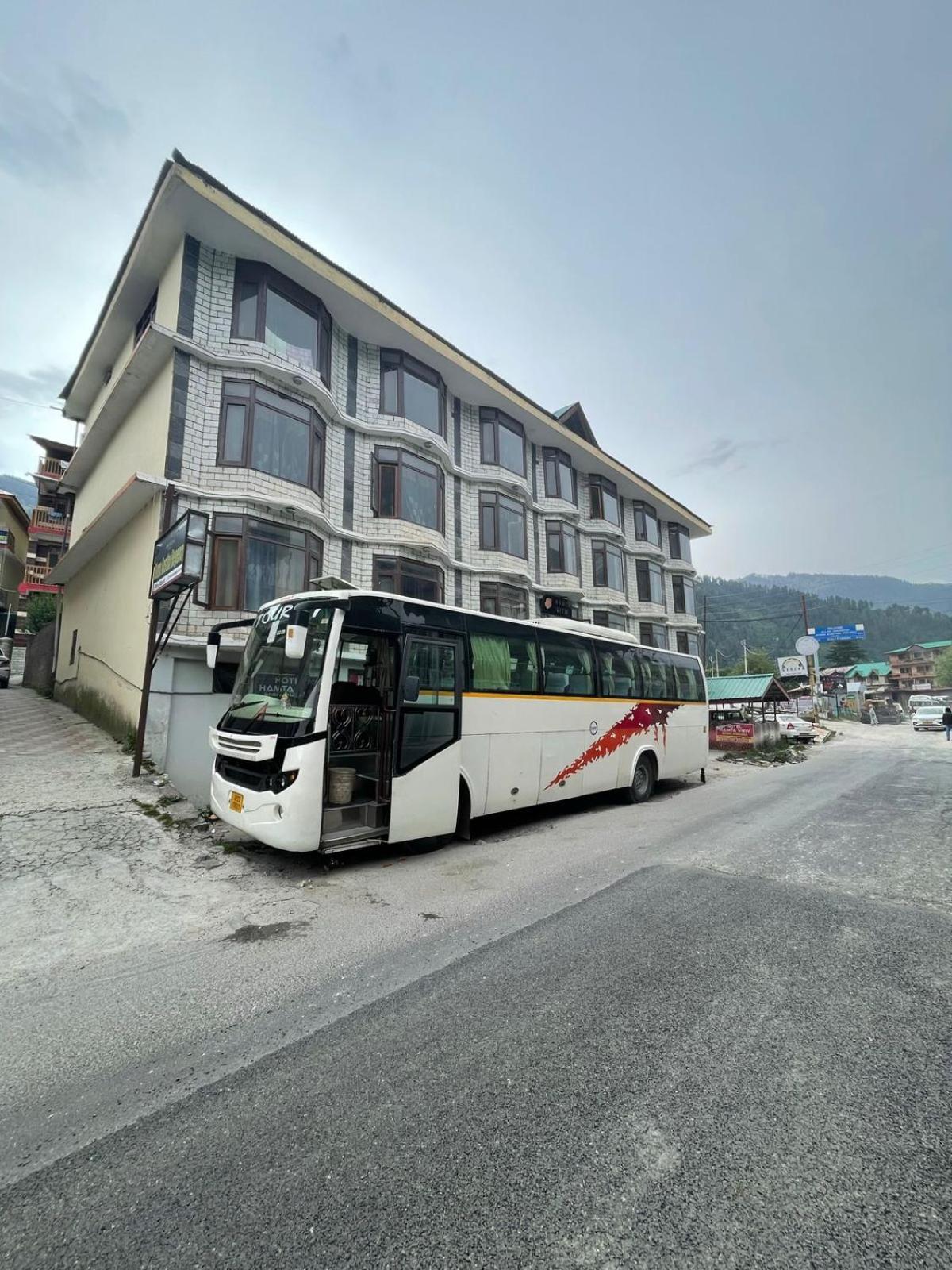 Hotel Great Hamta Hills Manali - A Family Hotel On Main Highway Exterior photo